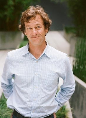 <photo : CEO Mark Gilbreath>