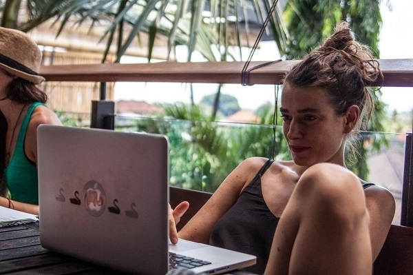 Roam Bali Afternoon Work (Credit : Roam, Sara Herrlander)