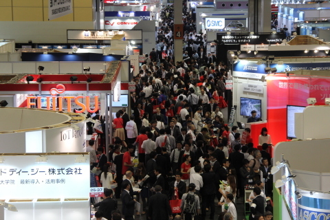 Manufacturing World Osaka 2015 전시장 모습 (사진제공: Reed Exhibitions Japan Ltd.)