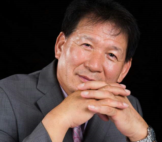 <사진 : 뉴욕 한인경제인 협회 허순범회장 >