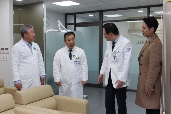 사진: 경희대 개소식
